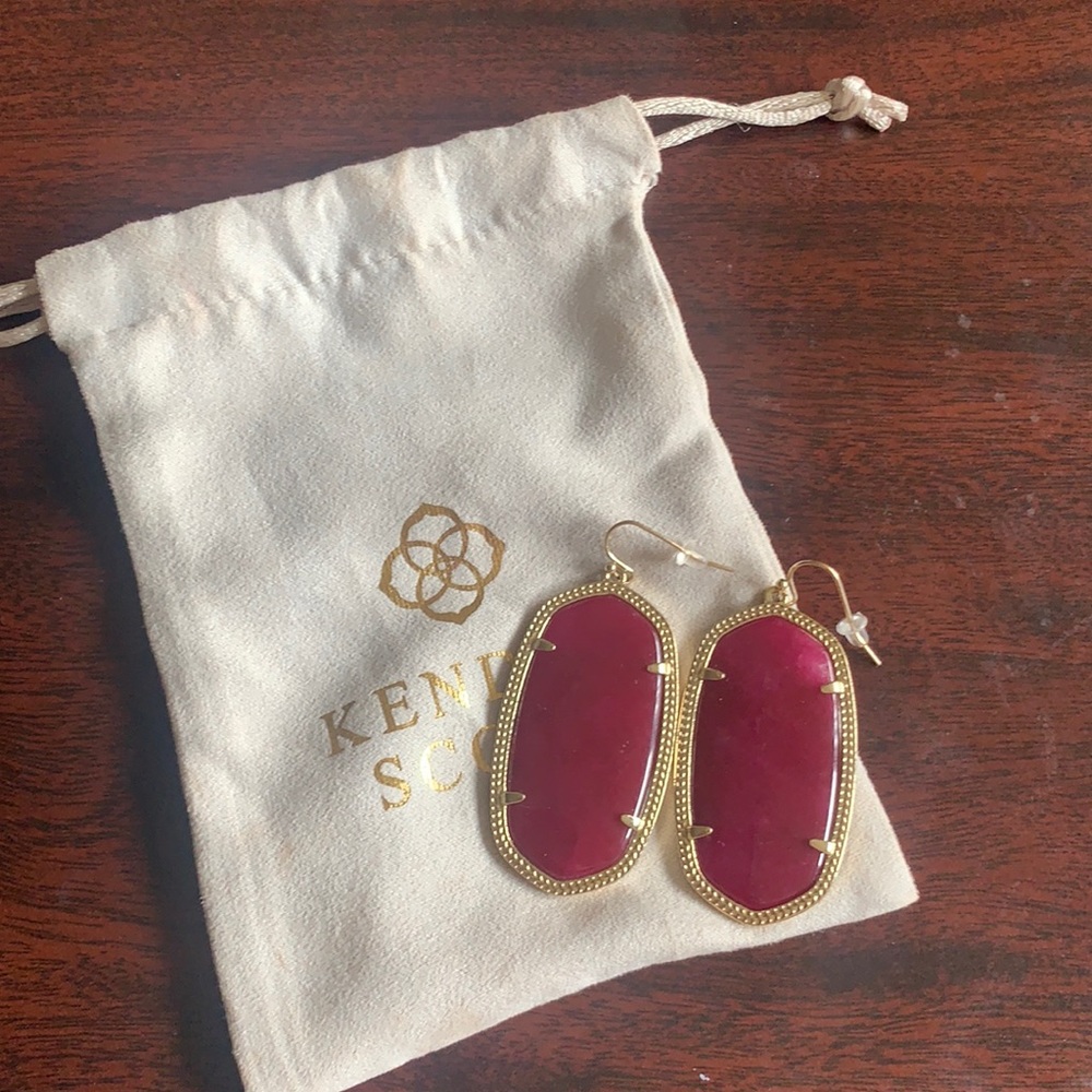 Danielle Gold Drop Earrings in Maroon Jade